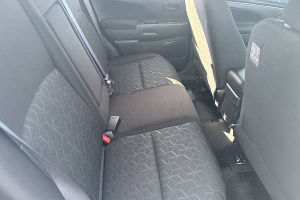 2021 Mitsubishi ASX ES XD
