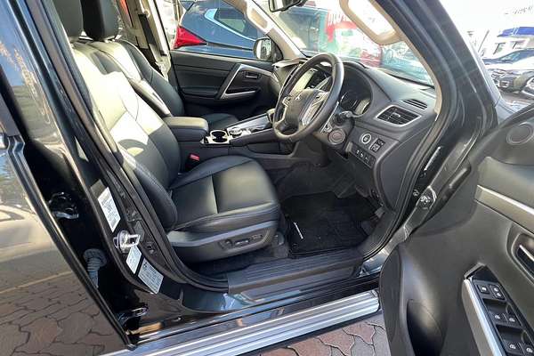 2023 Mitsubishi Pajero Sport GLS QF