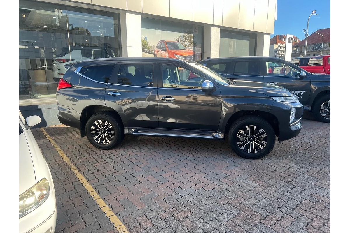 2023 Mitsubishi Pajero Sport GLS QF