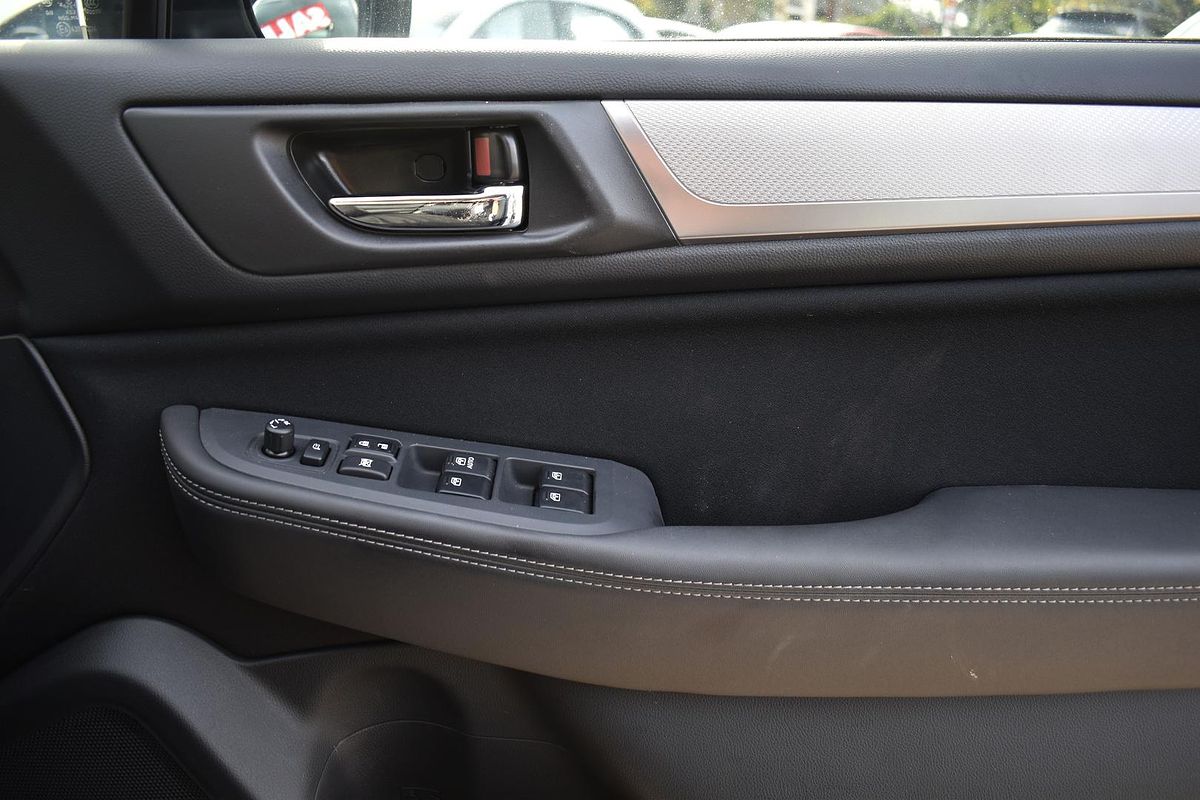 2020 Subaru Outback 2.5i 5GEN
