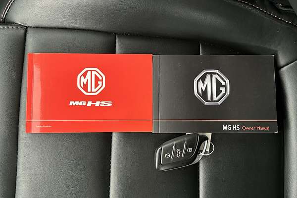 2022 MG HS Vibe SAS23