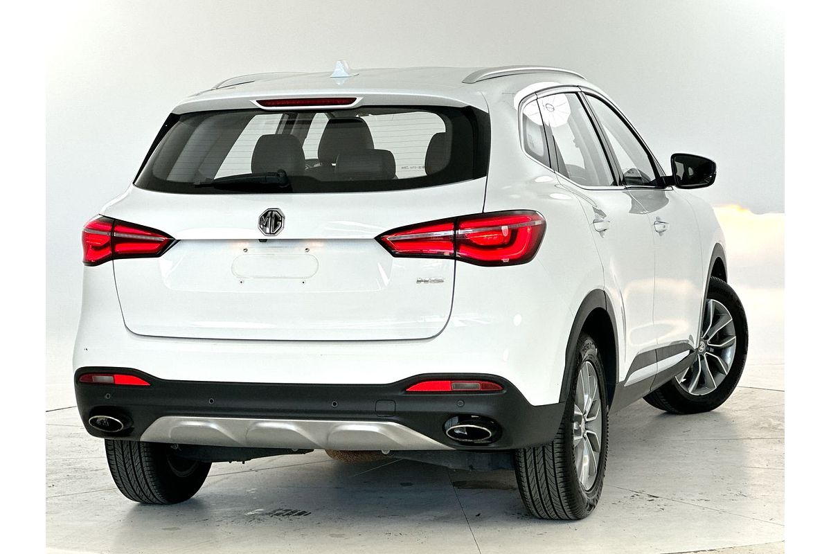 2022 MG HS Vibe SAS23
