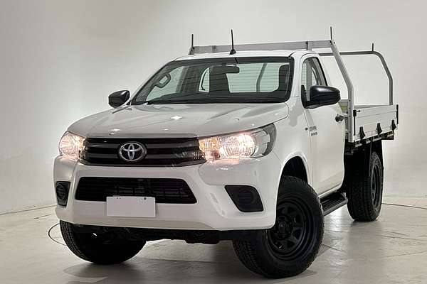 2018 Toyota Hilux SR GUN126R 4X4