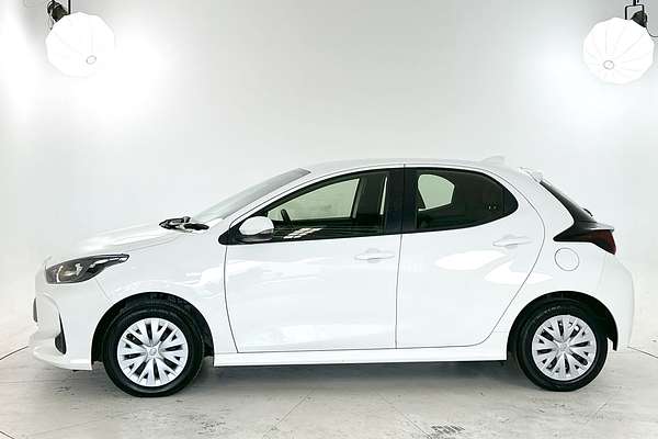 2024 Toyota Yaris Ascent Sport MXPA10R