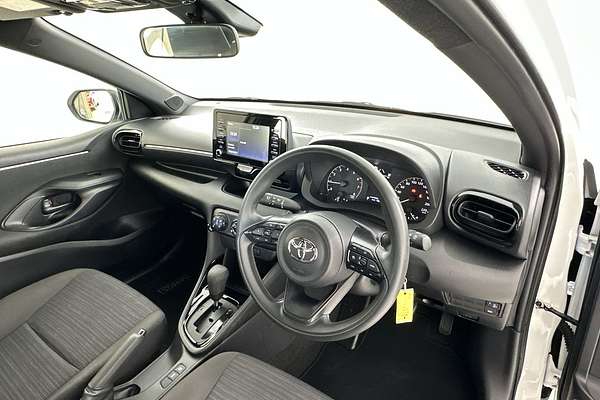 2024 Toyota Yaris Ascent Sport MXPA10R