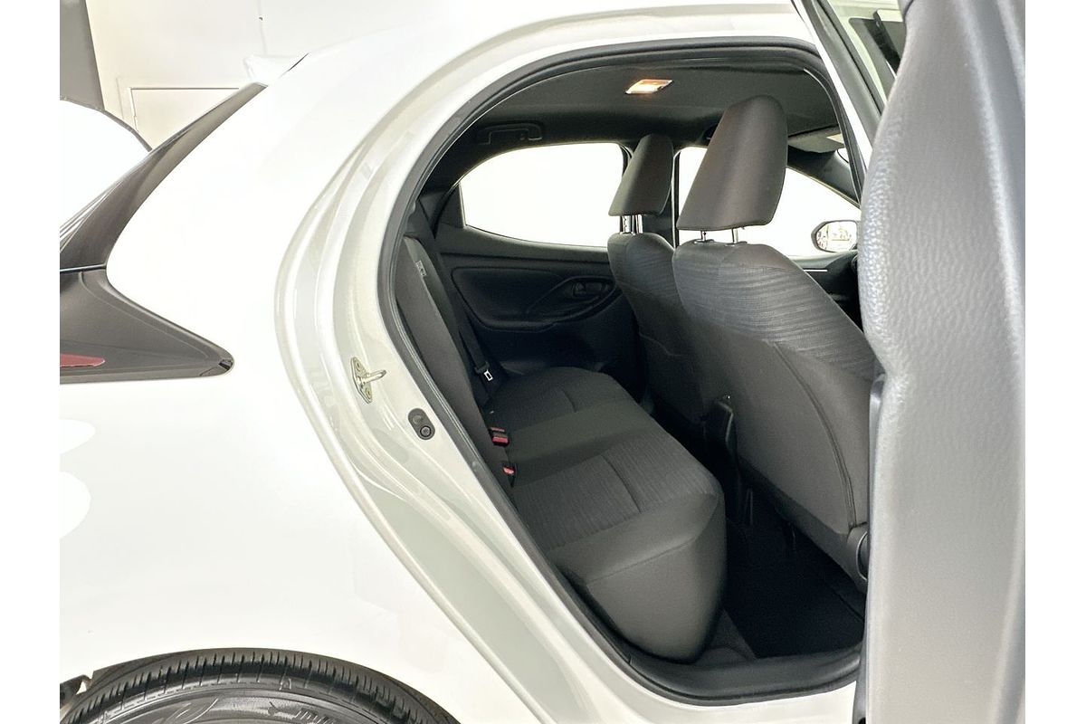 2024 Toyota Yaris Ascent Sport MXPA10R