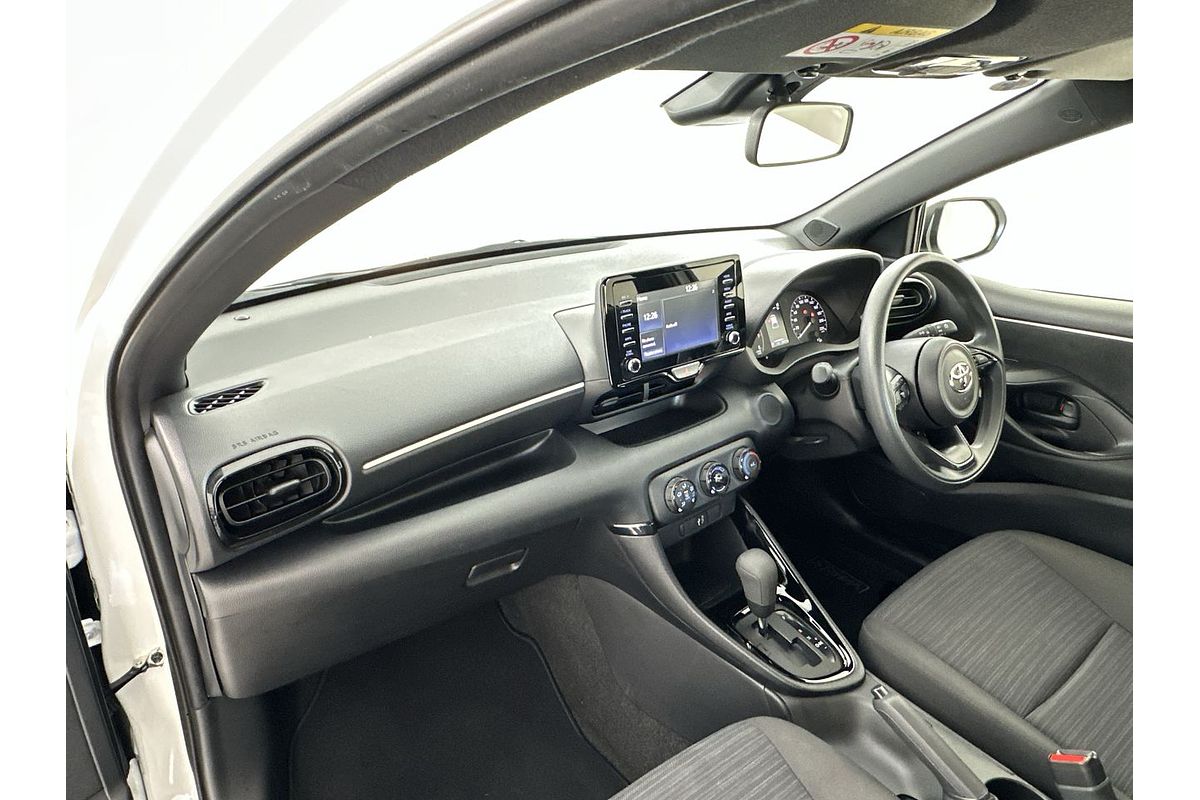 2024 Toyota Yaris Ascent Sport MXPA10R