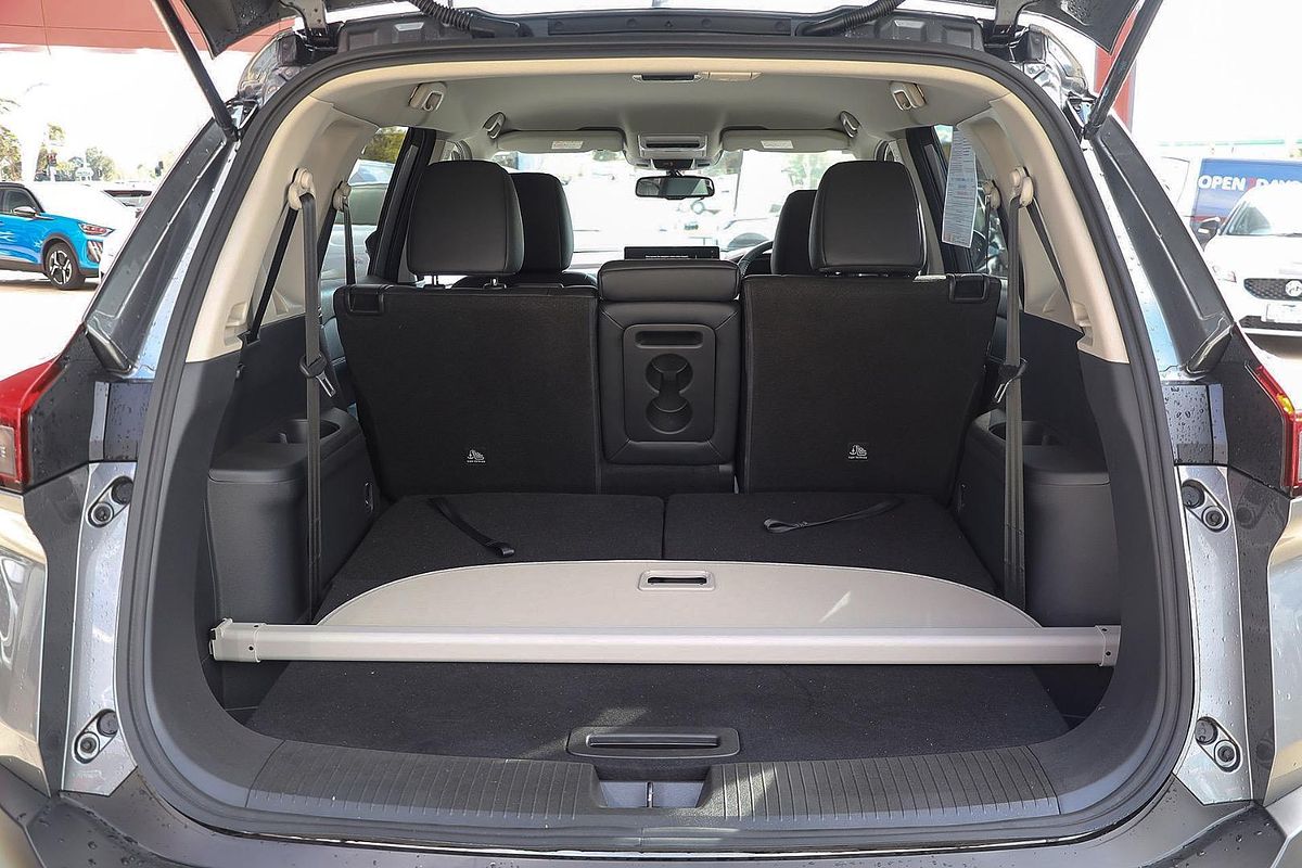 2024 Nissan X-TRAIL ST-L T33