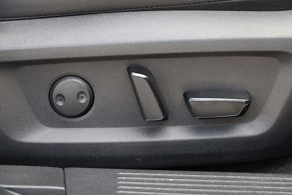 2024 Nissan X-TRAIL ST-L T33