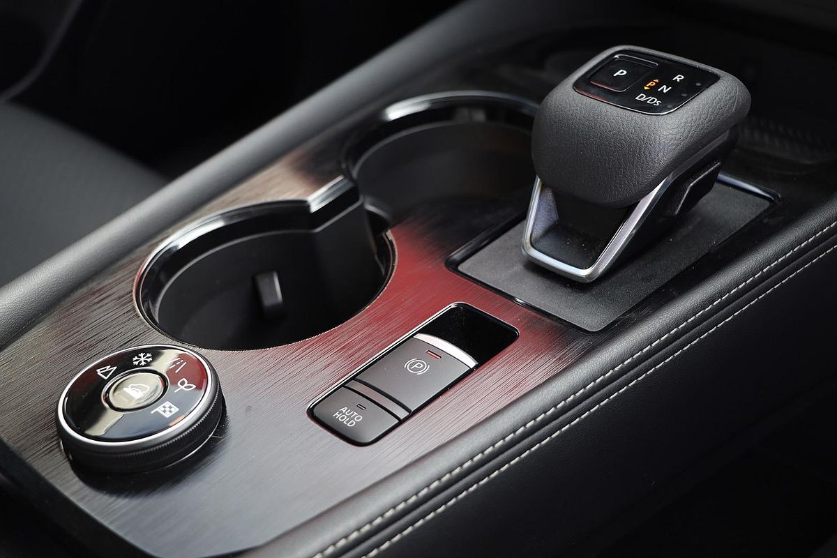 2024 Nissan X-TRAIL ST-L T33