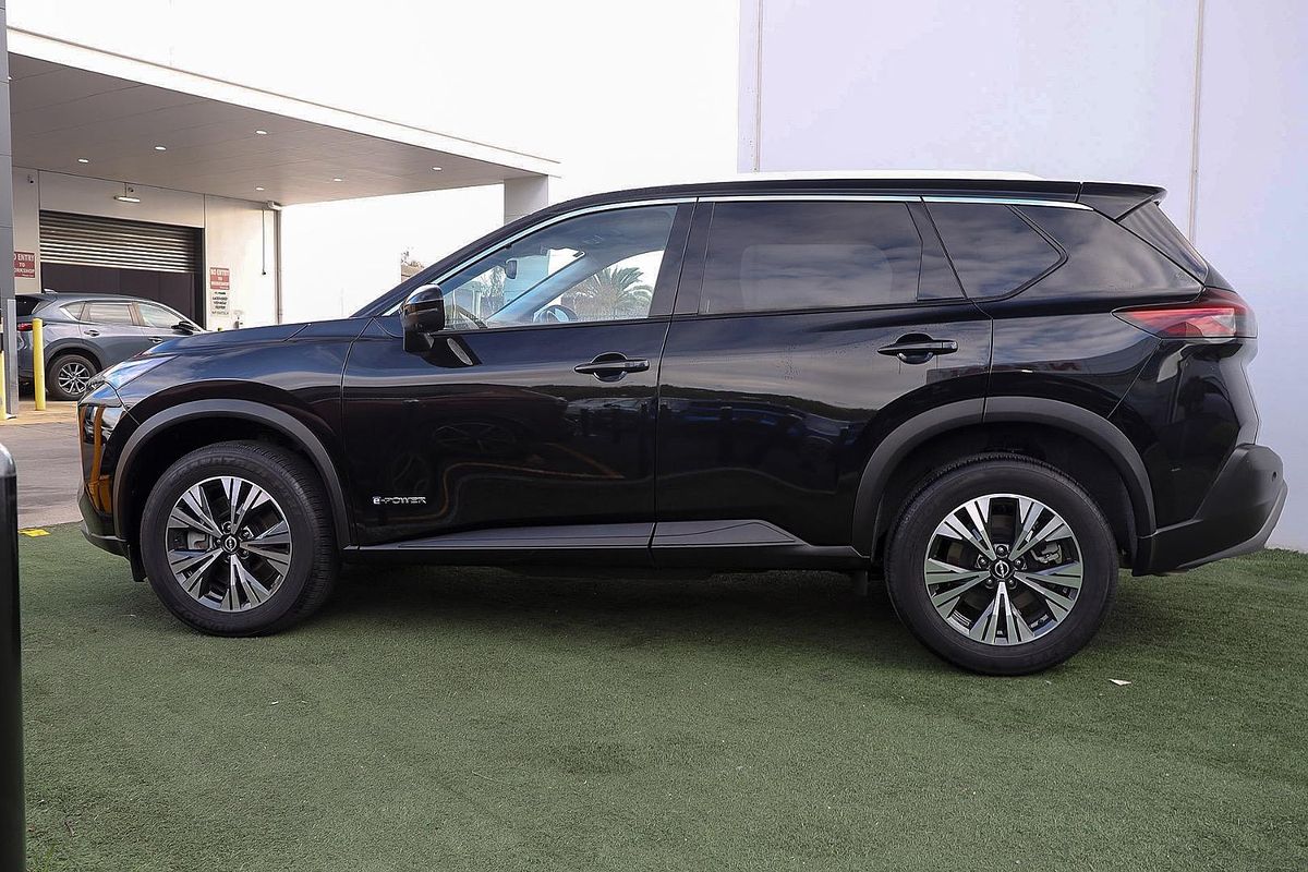 2023 Nissan X-TRAIL ST-L e-POWER T33