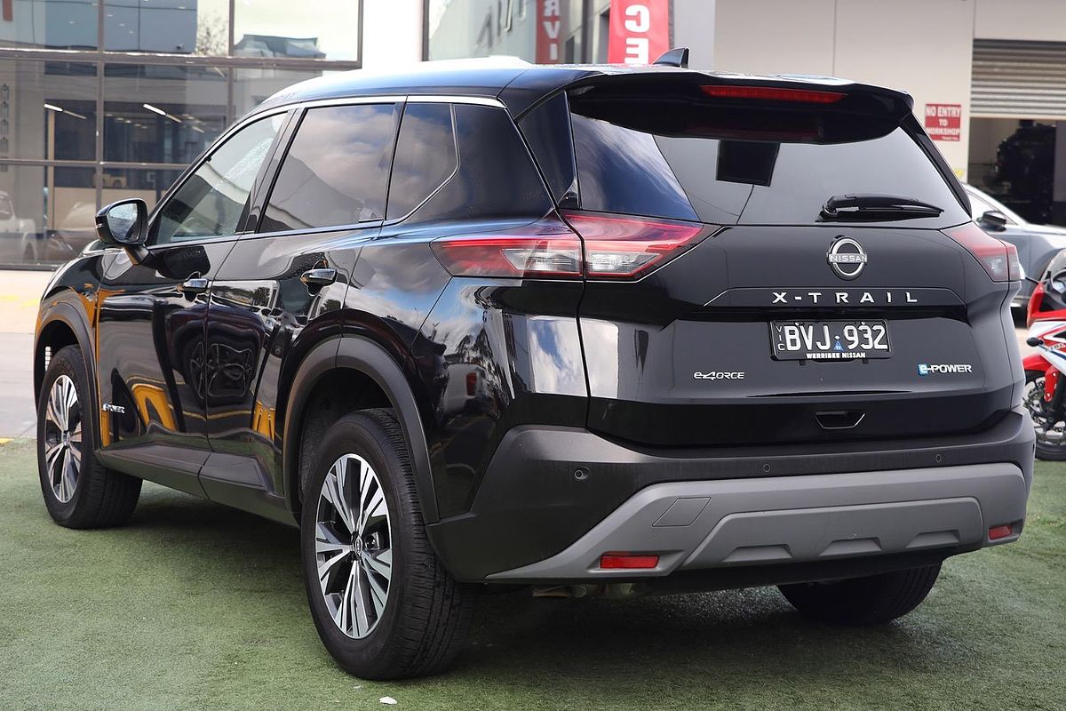 2023 Nissan X-TRAIL ST-L e-POWER T33