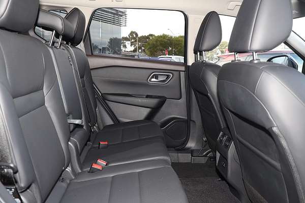 2023 Nissan X-TRAIL ST-L e-POWER T33