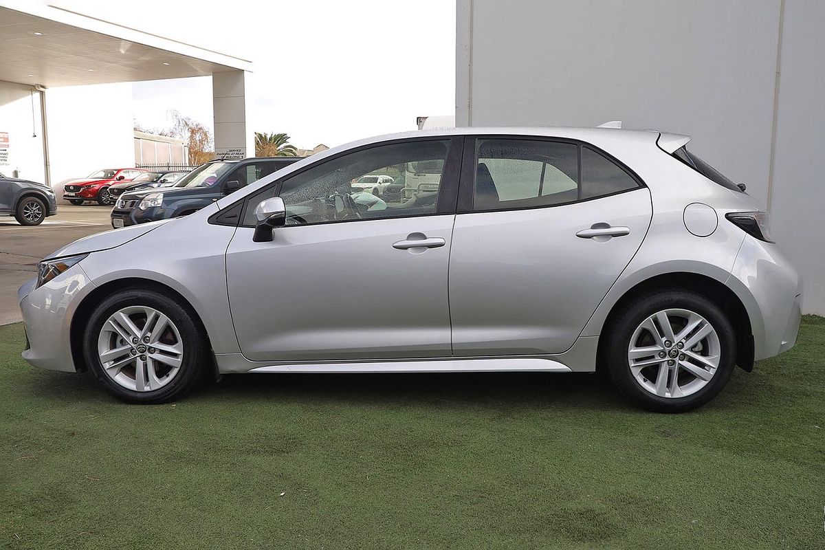 2019 Toyota Corolla Ascent Sport MZEA12R