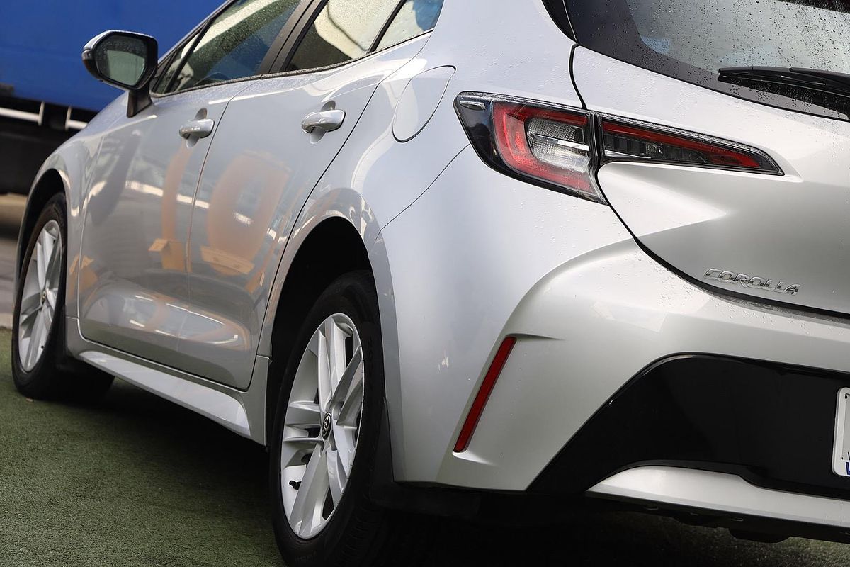 2019 Toyota Corolla Ascent Sport MZEA12R