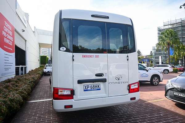 2025 Toyota Coaster GDB70R