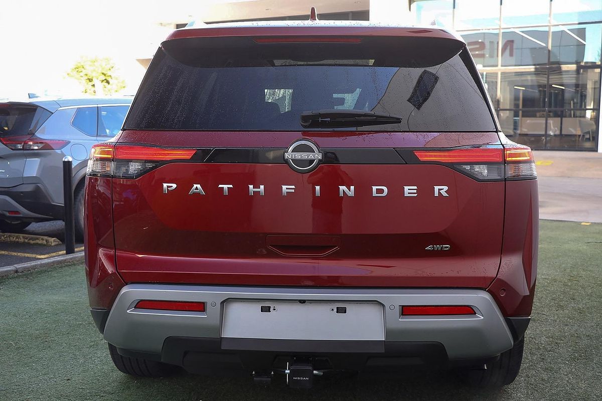 2023 Nissan Pathfinder Ti-L R53