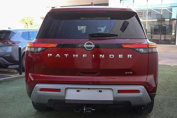 2023 Nissan Pathfinder Ti-L R53
