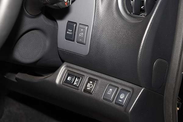 2024 Nissan Navara PRO-4X Warrior D23 4X4