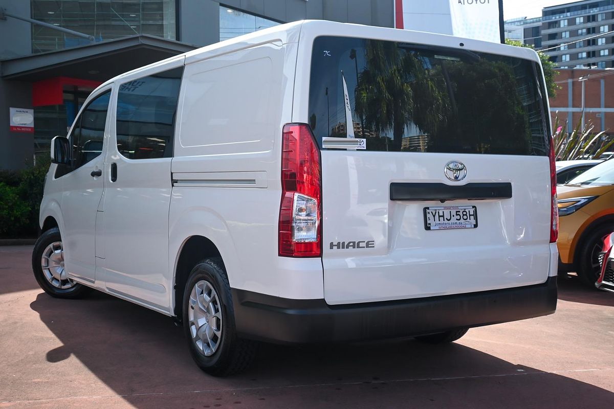 2022 Toyota Hiace GDH300R LWB