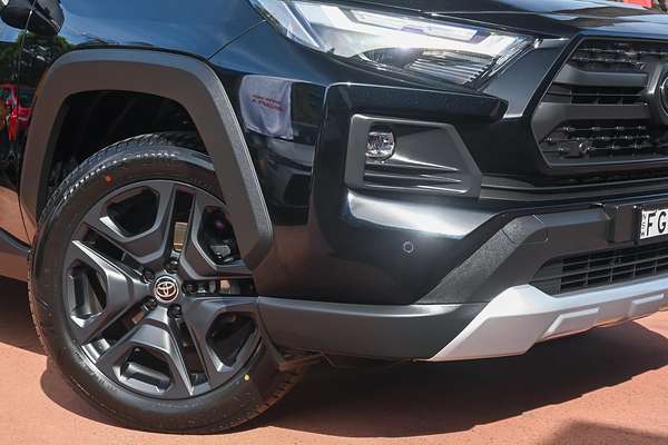 2024 Toyota RAV4 Edge AXAA54R