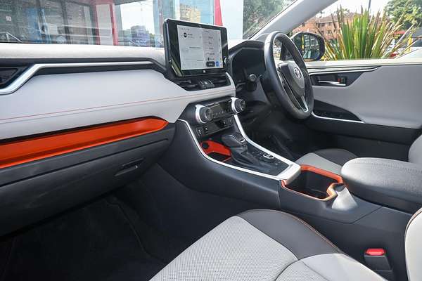 2024 Toyota RAV4 Edge AXAA54R