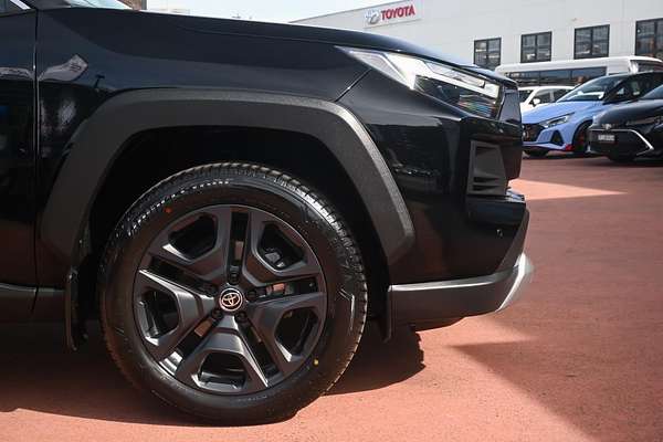 2024 Toyota RAV4 Edge AXAA54R