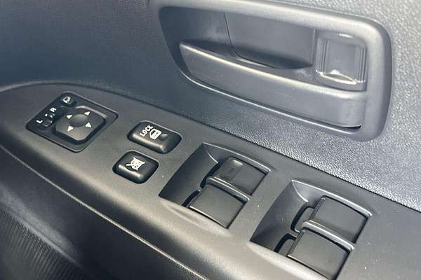 2024 Mitsubishi ASX MR XD