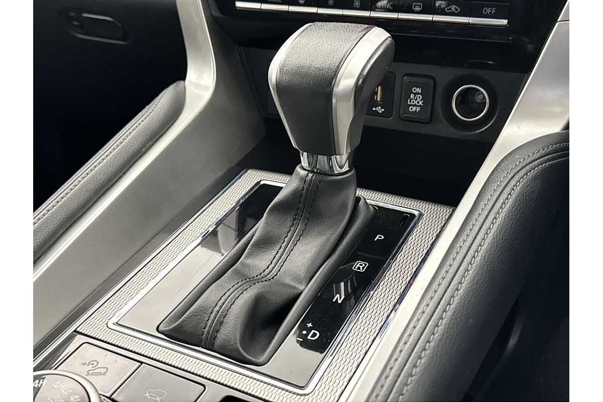 2021 Mitsubishi Pajero Sport GLS QF