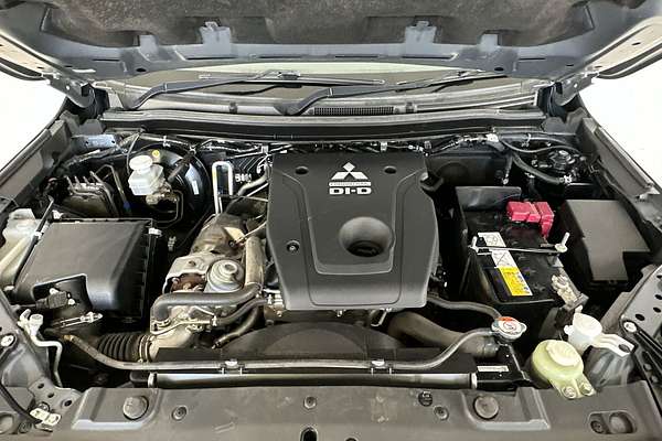 2021 Mitsubishi Pajero Sport GLS QF