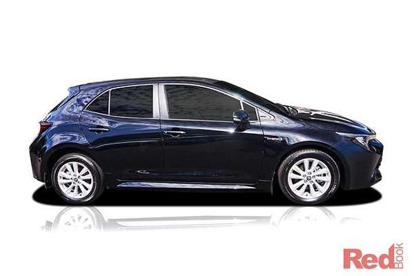 2025 Toyota Corolla SX Hybrid ZWE219R