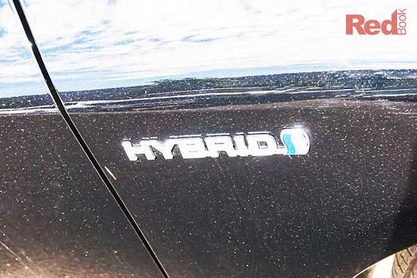2025 Toyota Corolla SX Hybrid ZWE219R
