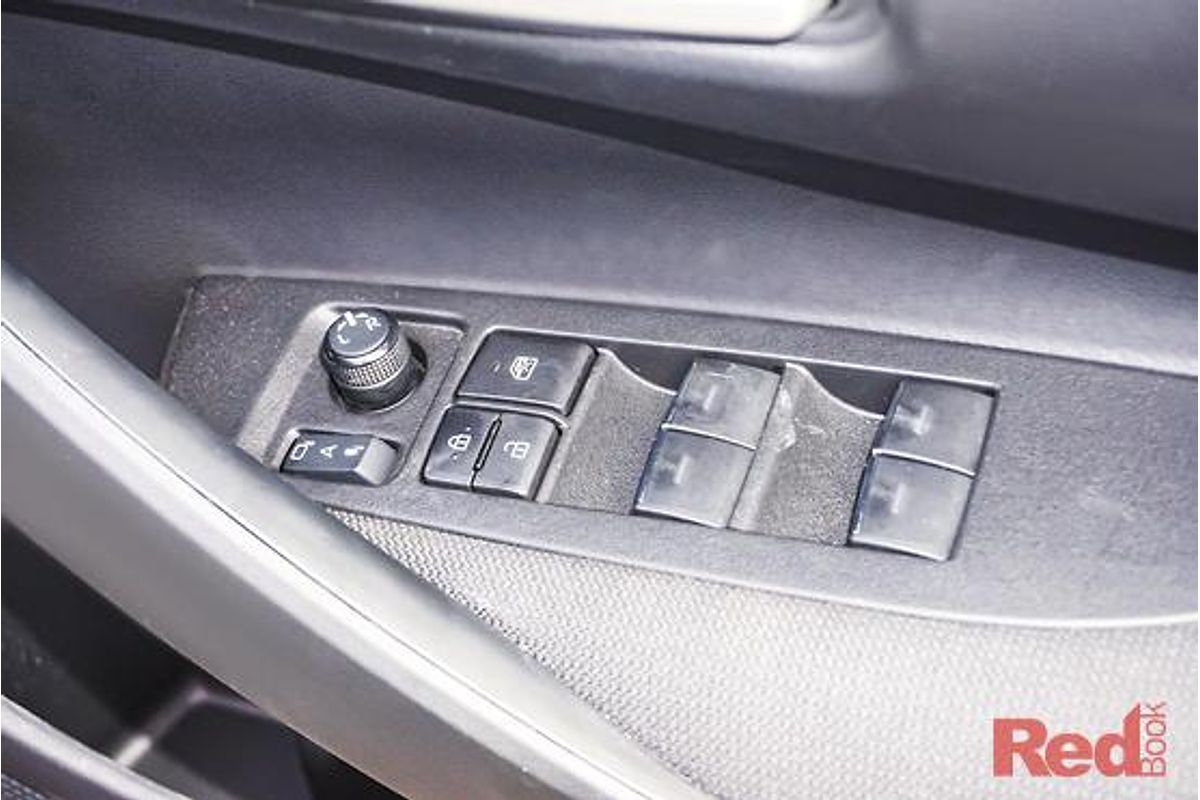 2025 Toyota Corolla SX Hybrid ZWE219R