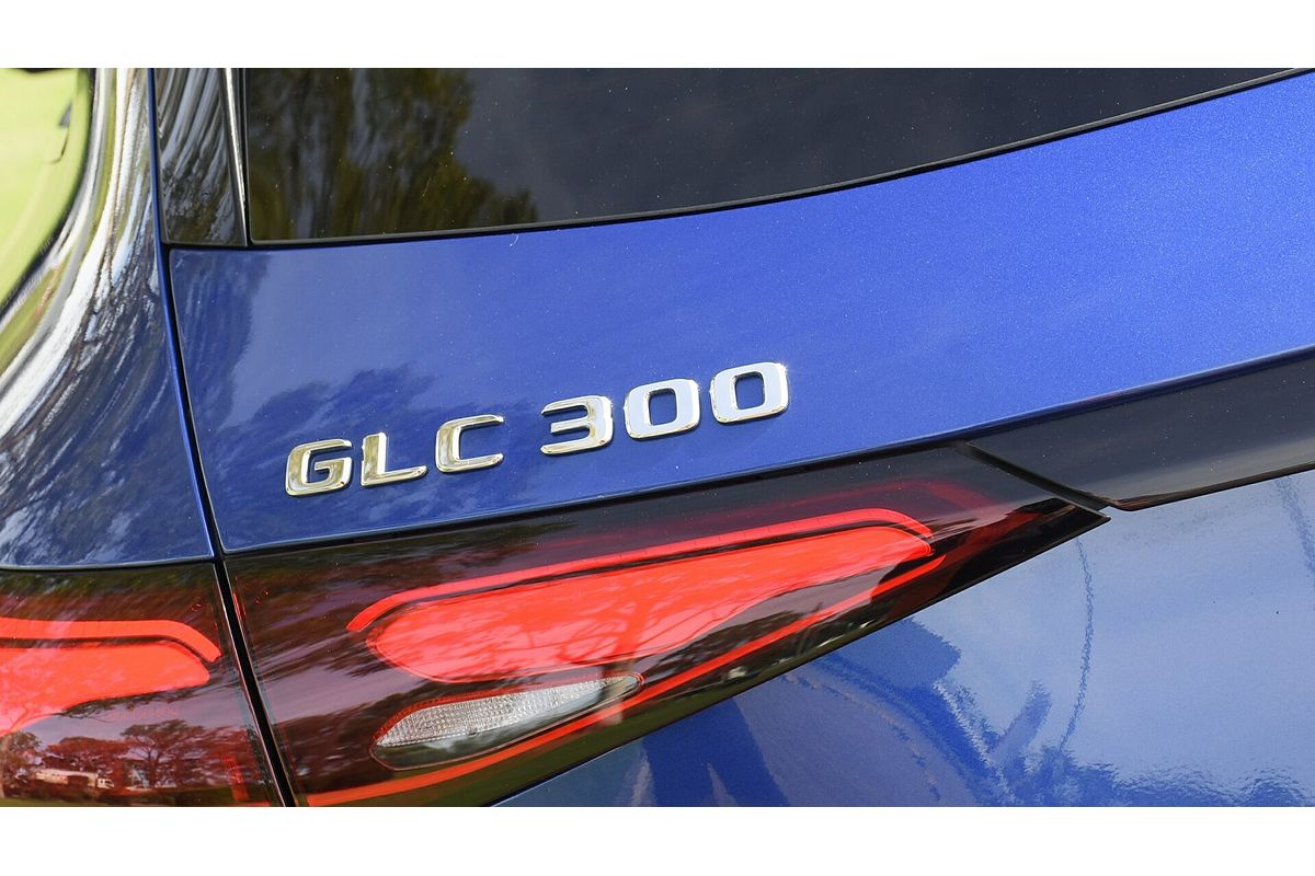 2024 Mercedes-Benz GLC-Class GLC300 X254