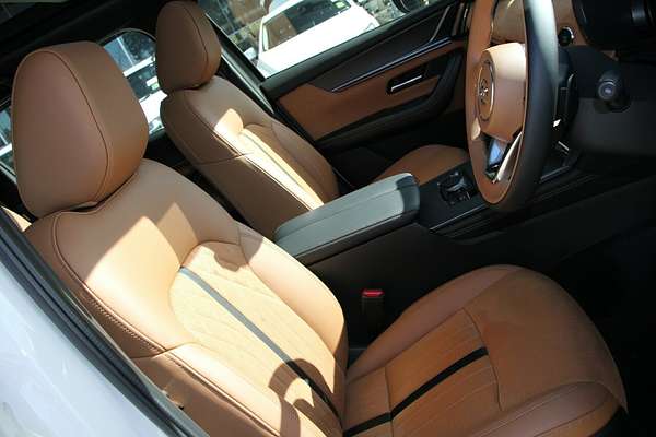 2024 Mazda CX-80 D50e Azami KL