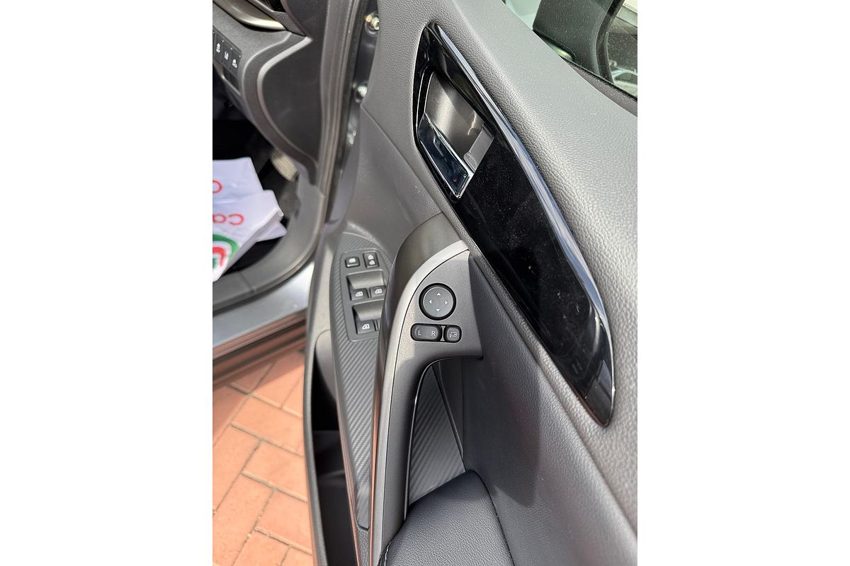 2024 Mitsubishi Eclipse Cross Black Edition YB