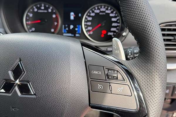 2024 Mitsubishi Eclipse Cross Black Edition YB