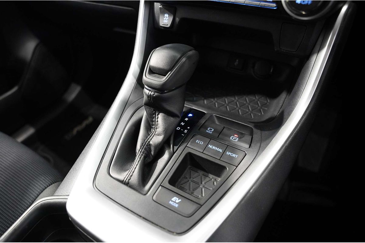 2020 Toyota RAV4 GX AXAH52R