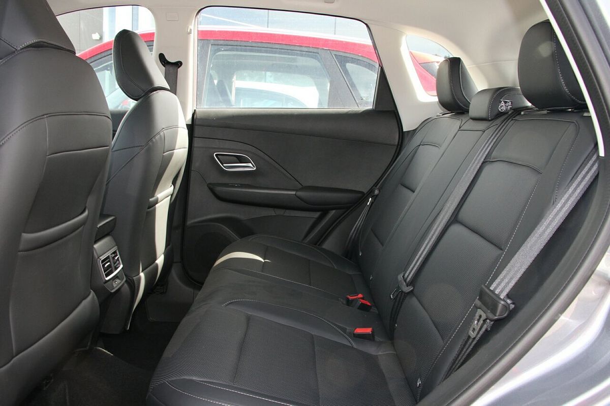 2025 MG ZS Essence Hybrid+ ZS32
