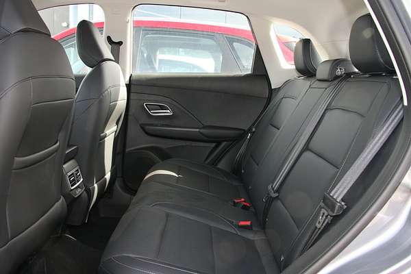 2025 MG ZS Essence Hybrid+ ZS32