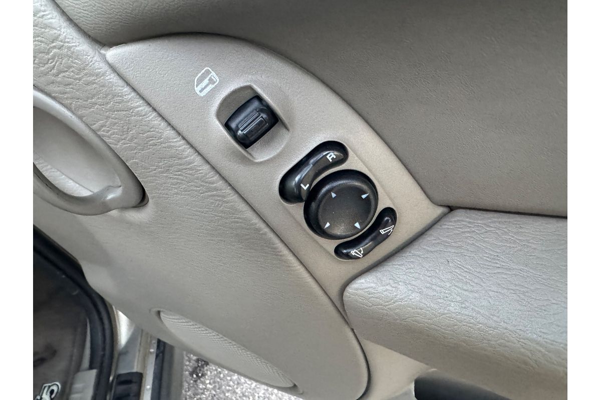 2006 Jeep Cherokee Limited KJ