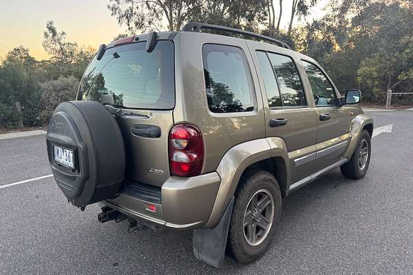 2006 Jeep Cherokee Limited KJ