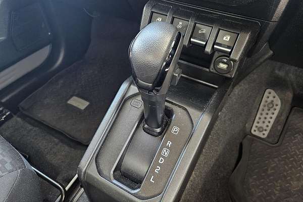 2022 Suzuki Jimny GLX GJ