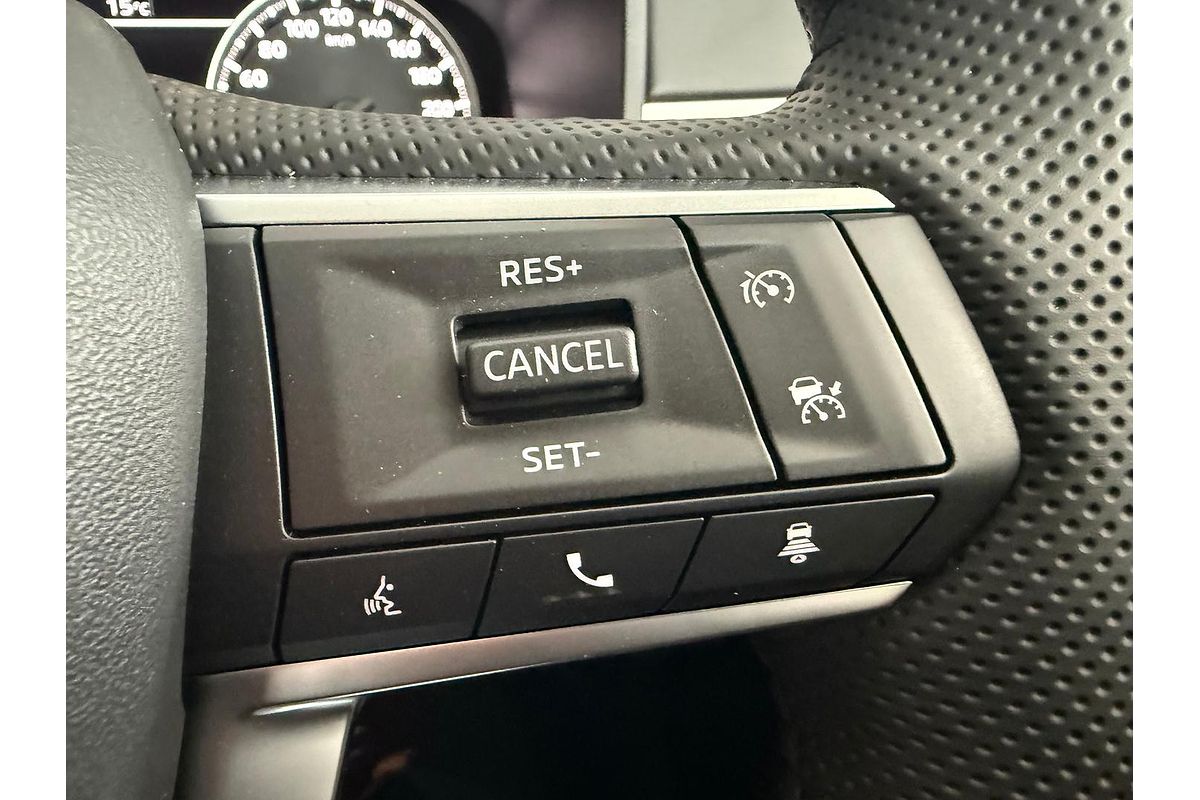 2024 Mitsubishi Outlander LS ZM