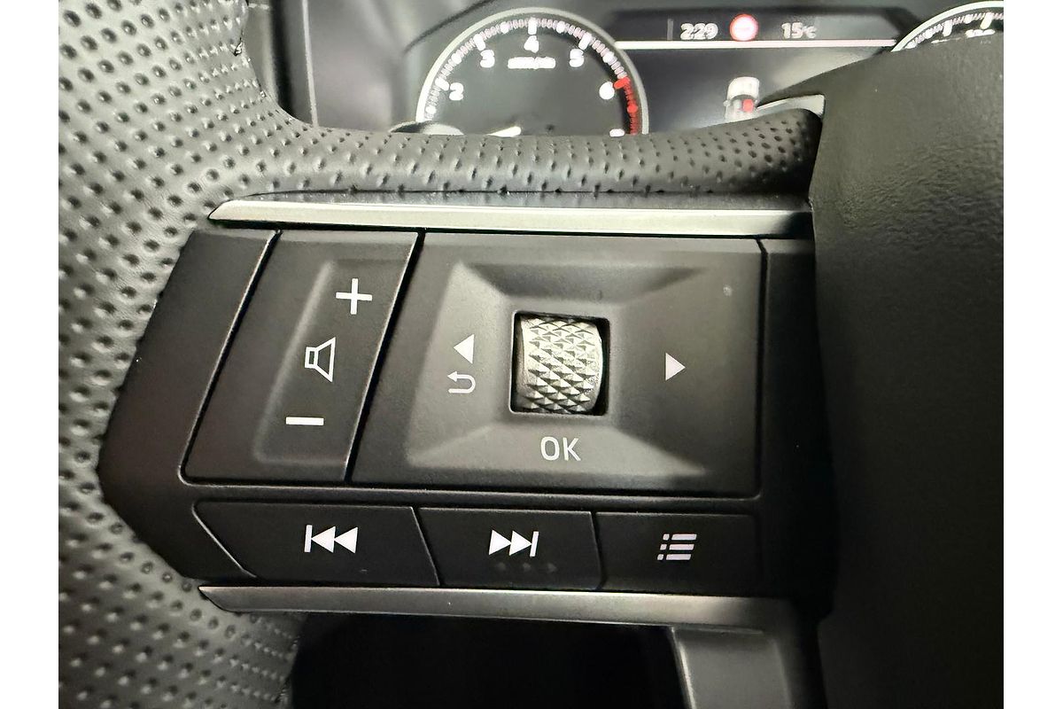 2024 Mitsubishi Outlander LS ZM