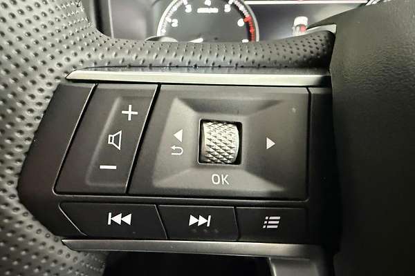 2024 Mitsubishi Outlander LS ZM