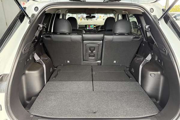 2024 Mitsubishi Outlander LS ZM
