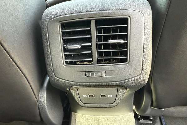 2024 Volkswagen T-Roc R D11