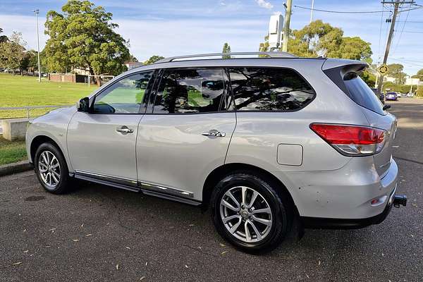 2016 Nissan Pathfinder ST-L R52