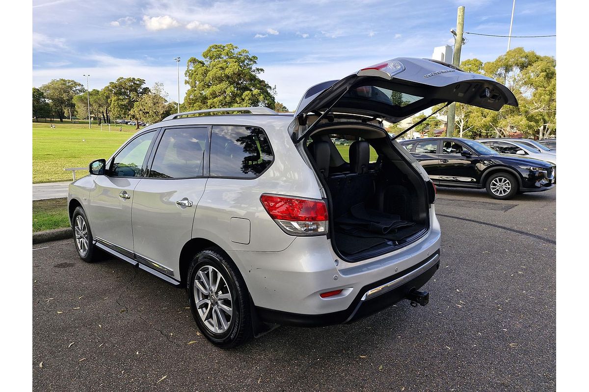 2016 Nissan Pathfinder ST-L R52